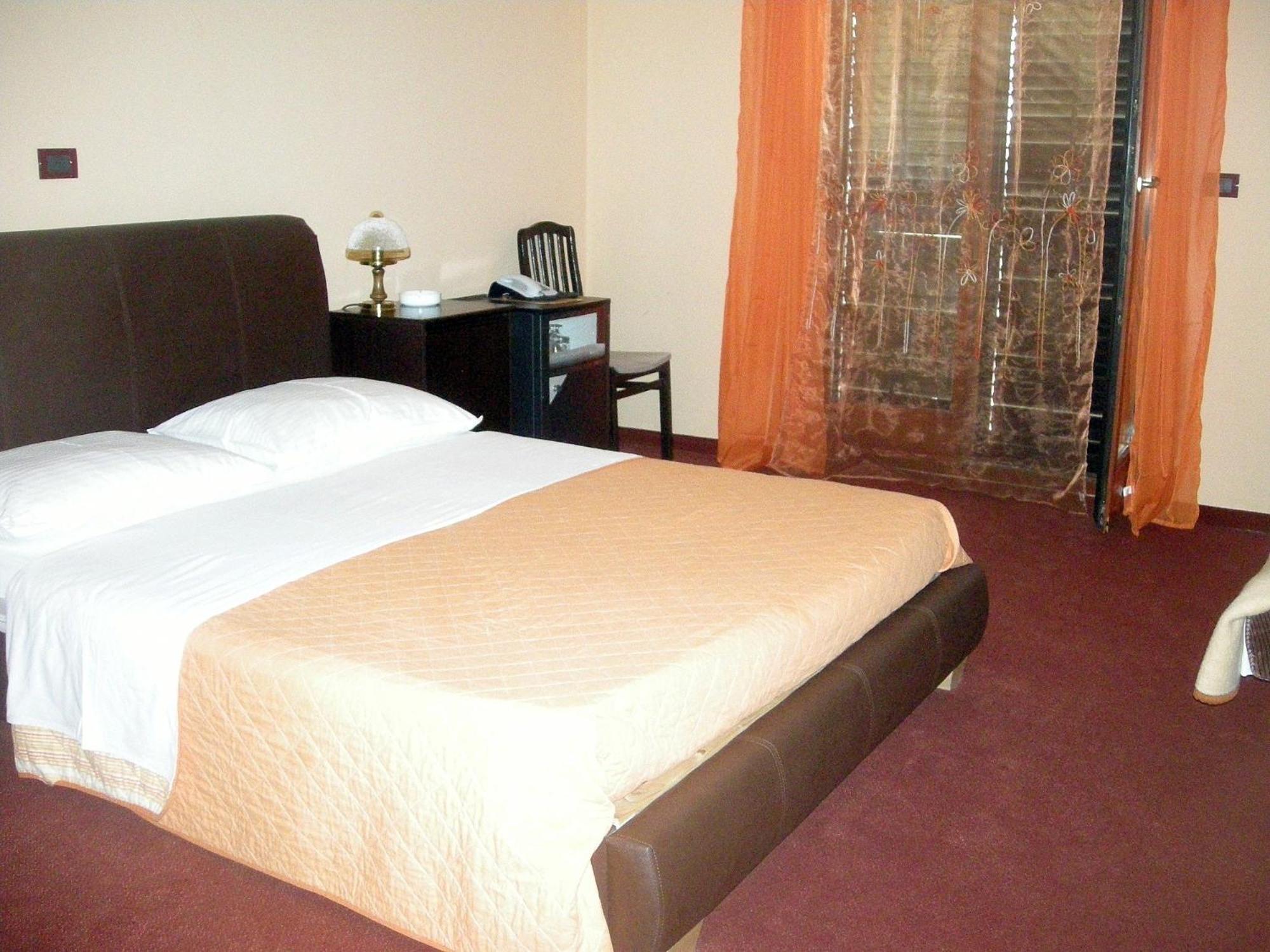Hotel Zephyr - Plovanija Buje Δωμάτιο φωτογραφία